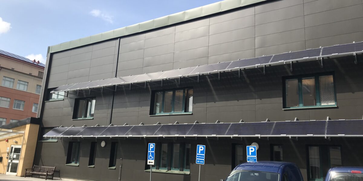 C1 solavskärmande BiFacialsolceller